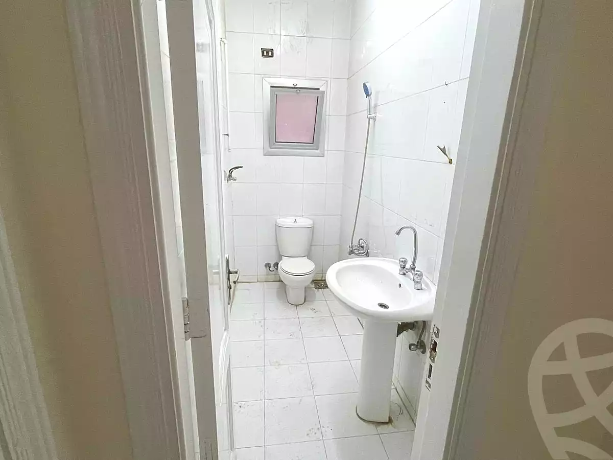 https://aqarmap.com.eg/ar/listing/6973356-for-rent-cairo-new-cairo-el-banafsg-el-banafsag-villas