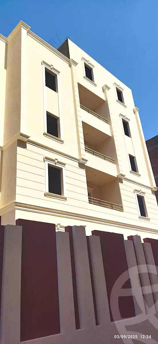 https://aqarmap.com.eg/en/listing/6973372-for-sale-cairo-badr-city-hai-el-ashgar-featured-neighborhood-bait-el-watan