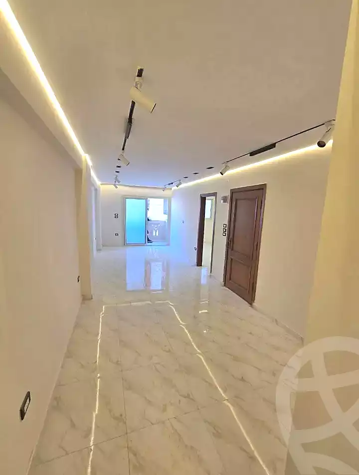https://aqarmap.com.eg/ar/listing/6973637-for-sale-alexandria-lsywf-shamaa