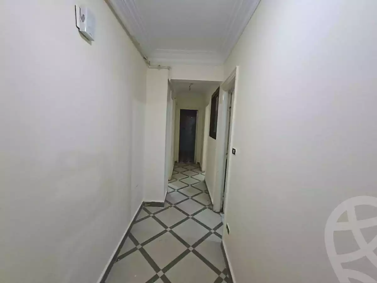 https://aqarmap.com.eg/ar/listing/6973690-for-rent-cairo-faisal-el-tawabeq-el-shaheed-ahmed-hamdy-st