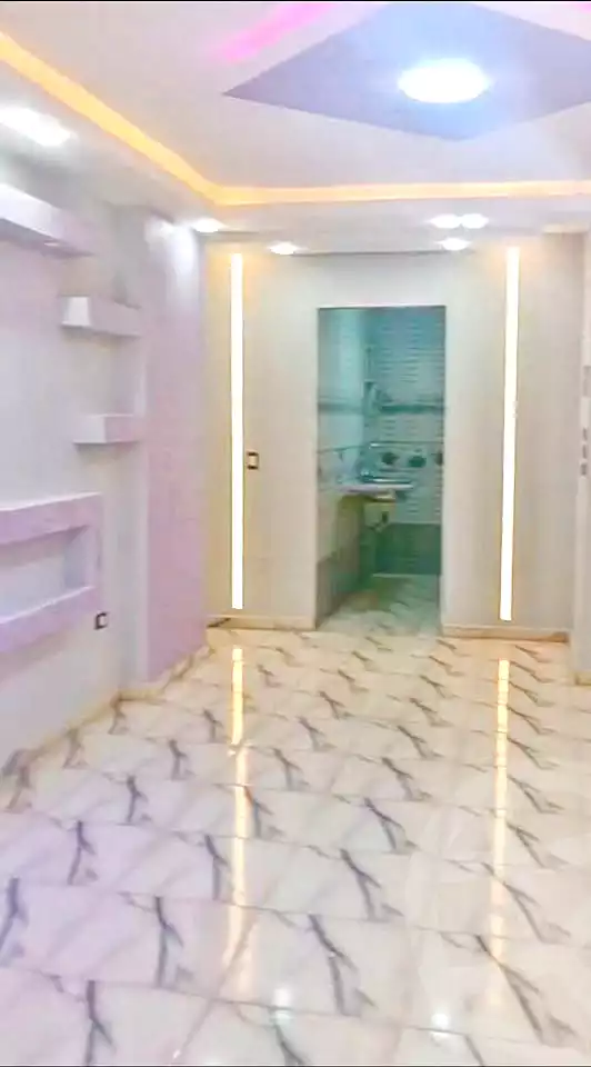 https://aqarmap.com.eg/ar/listing/6973810-for-sale-cairo-el-haram-shareaa-khatem-el-morsalen