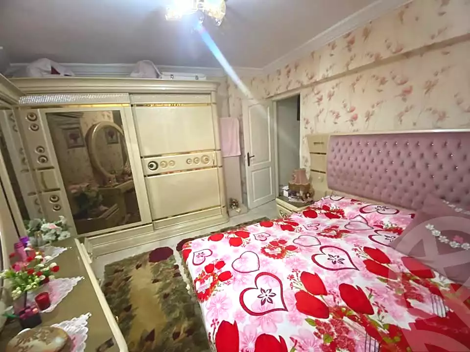 https://aqarmap.com.eg/ar/listing/6974254-for-sale-alexandria-sydy-bshr-sydy-bshr-bhry-shr-khld-bn-lwlyd