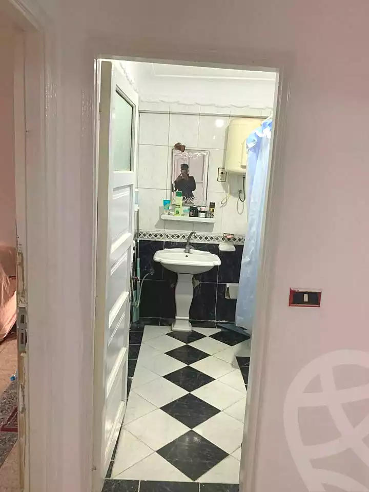 https://aqarmap.com.eg/en/listing/6974385-for-sale-alexandria-al-agamy-lbytsh-al-kaada-st