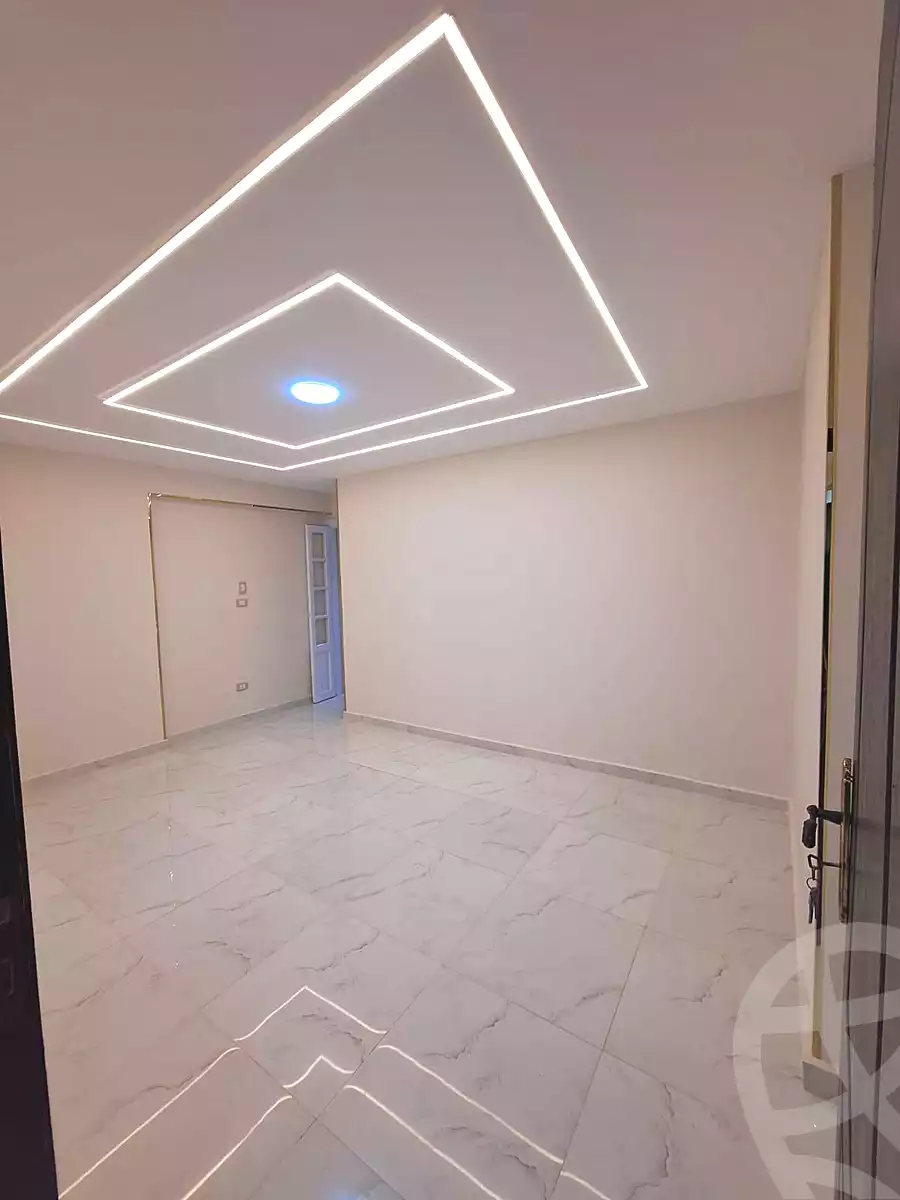 https://aqarmap.com.eg/ar/listing/6974430-for-sale-alexandria-miami-iskandar-ibrahim-st