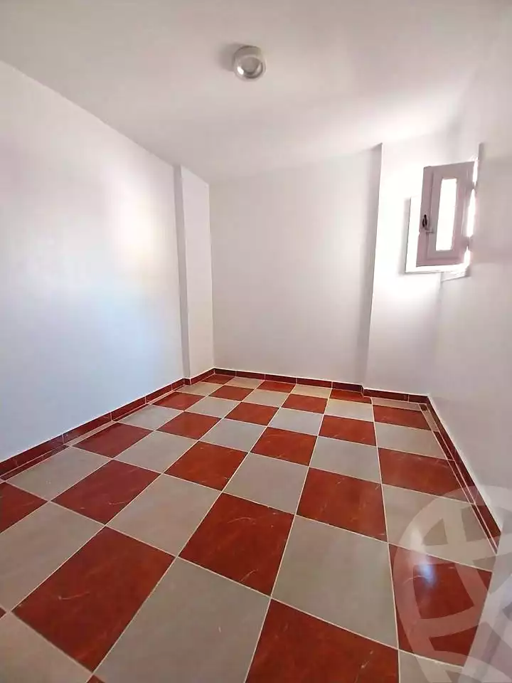 https://aqarmap.com.eg/ar/listing/6974466-for-sale-alexandria-al-agamy-shataa-el-nakheel-street-4