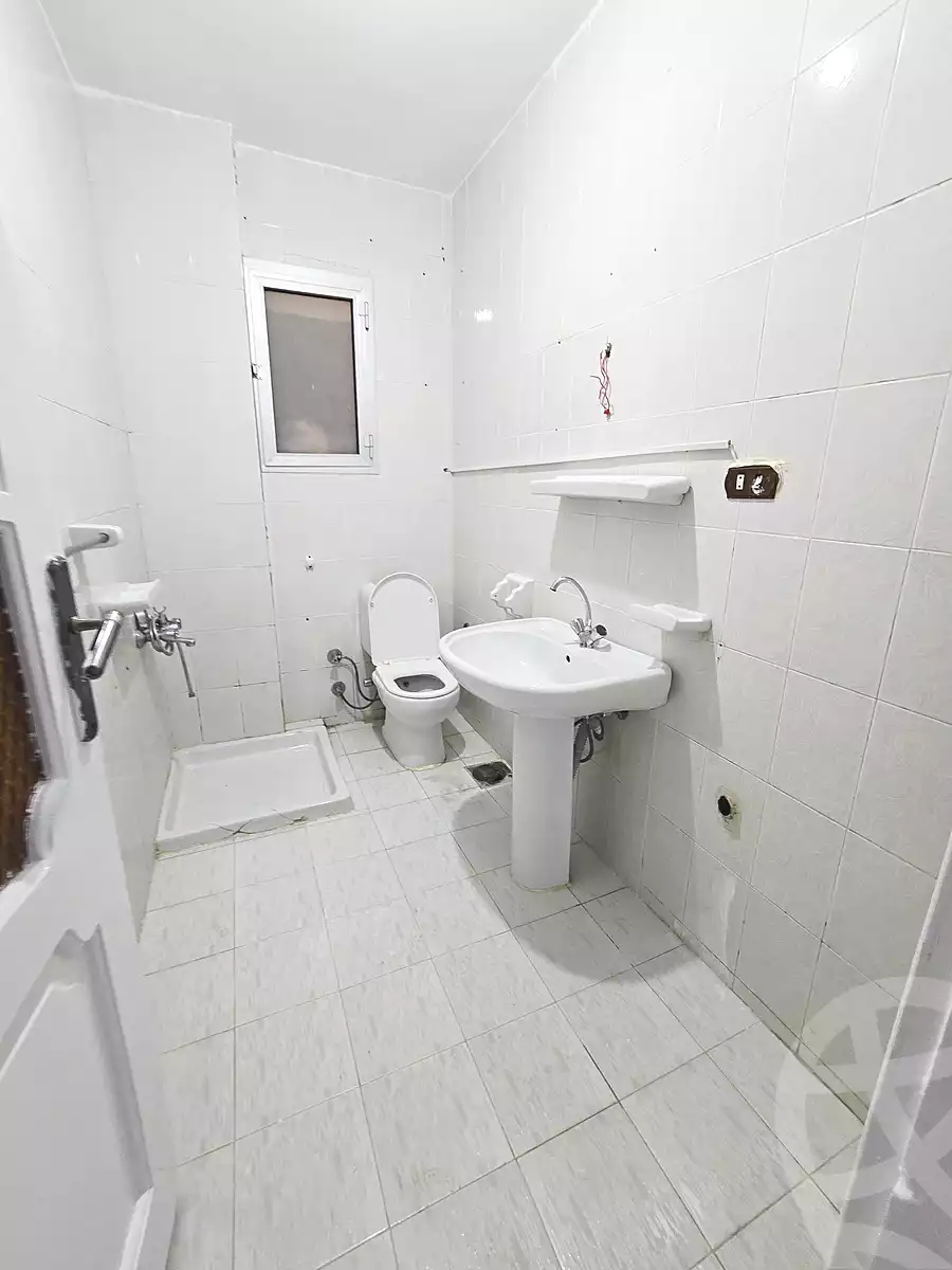 https://aqarmap.com.eg/en/listing/6974501-for-sale-alexandria-al-agamy-el-kilo-21