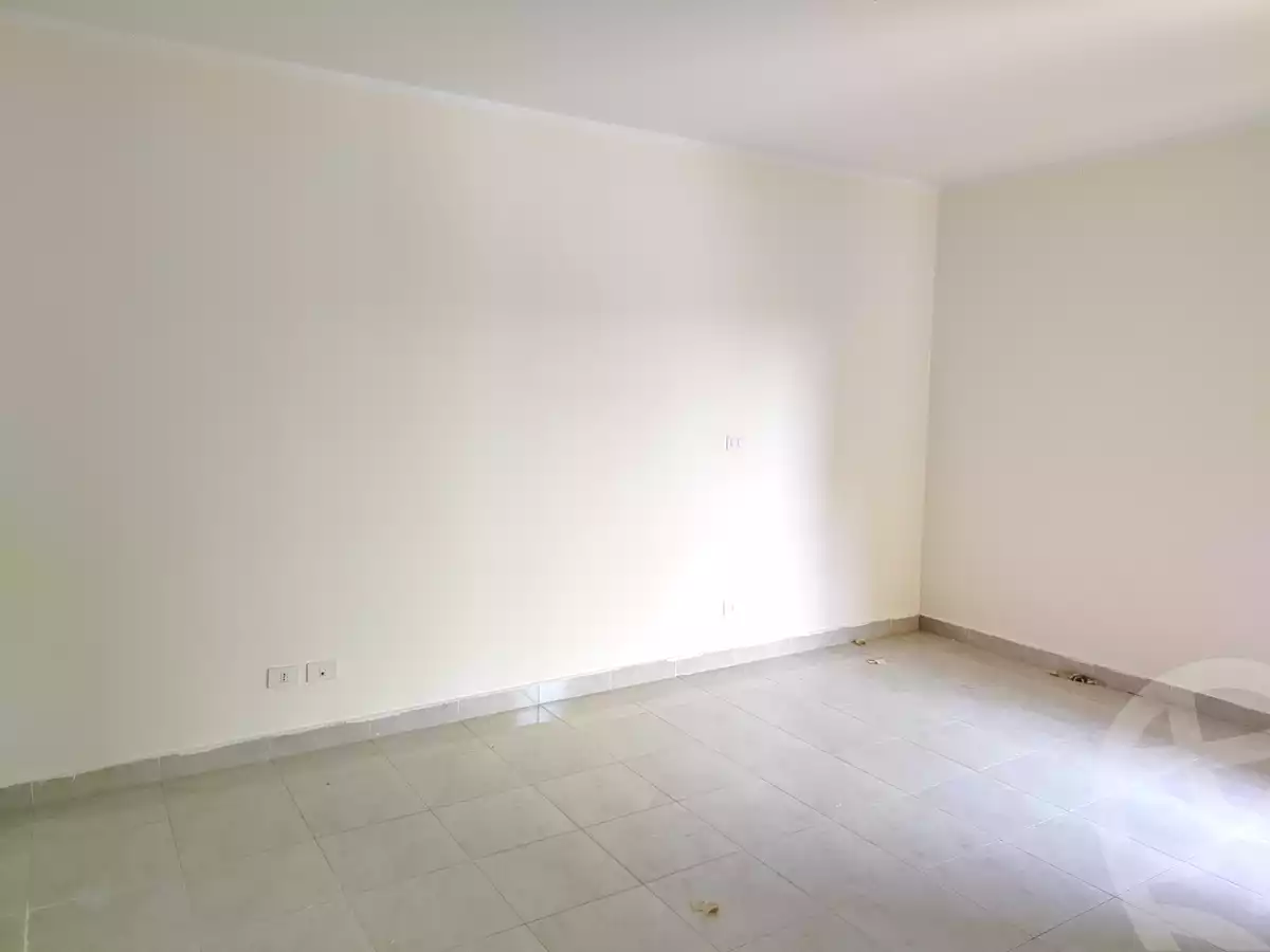 https://aqarmap.com.eg/ar/listing/6974654-for-rent-cairo-new-cairo-lrhb-city-mtdd-lrhb-phase-7