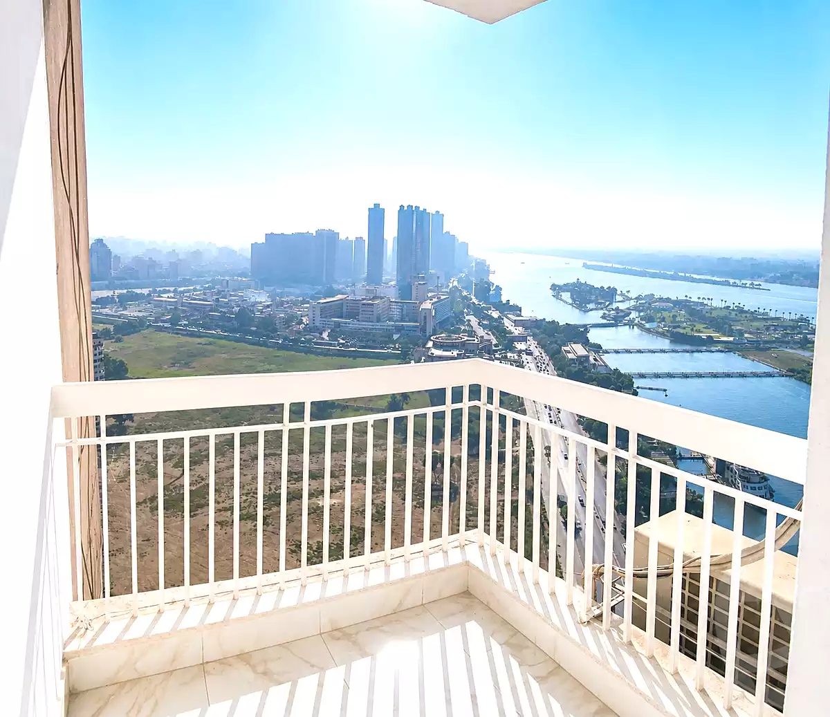 https://aqarmap.com.eg/ar/listing/6974733-for-rent-cairo-el-maadi-kornish-el-maadi-brj-thmn