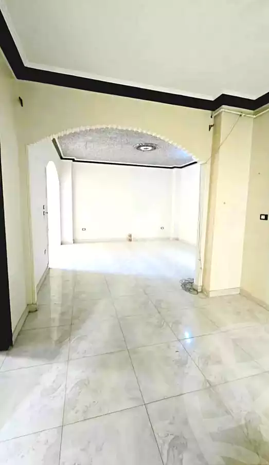 https://aqarmap.com.eg/ar/listing/6974737-for-sale-cairo-15th-of-may-family-housing
