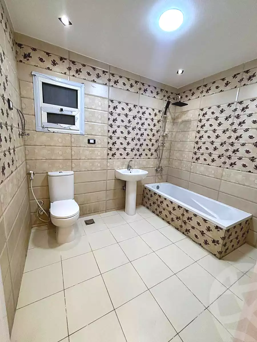 https://aqarmap.com.eg/ar/listing/6974752-for-sale-alexandria-sydy-bshr-sydy-bshr-bhry-khalil-hamada-st
