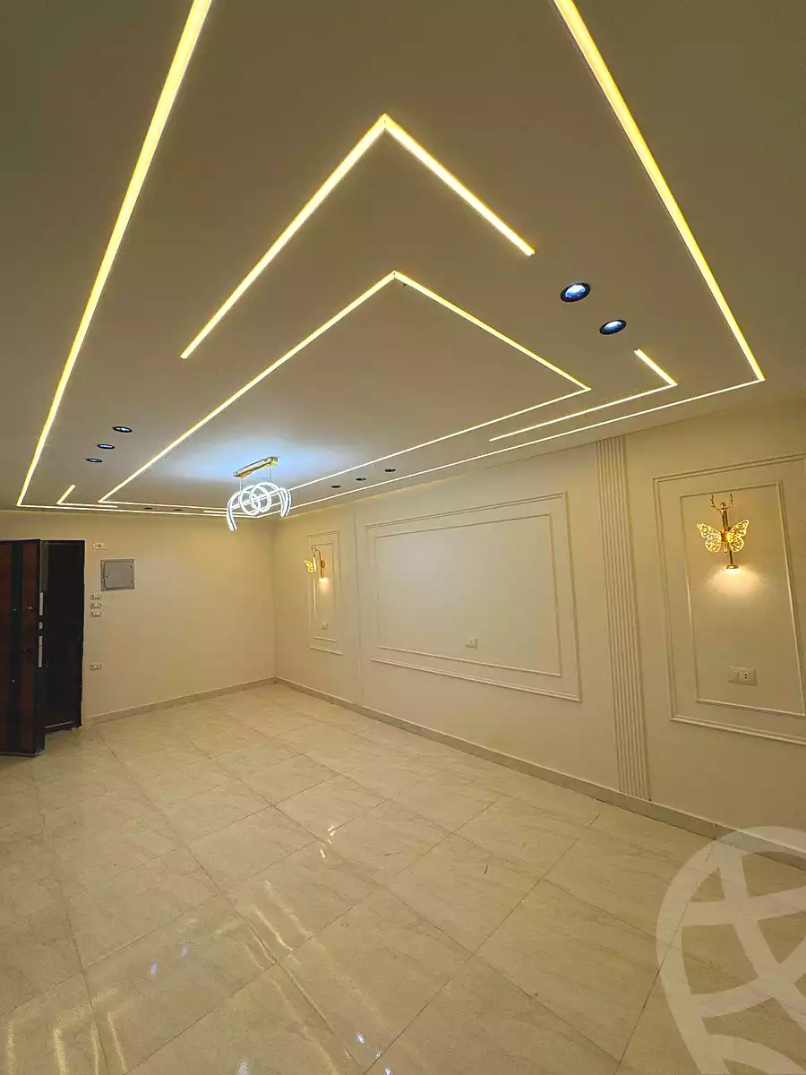 https://aqarmap.com.eg/ar/listing/6974765-for-sale-cairo-elnozha-Streettt-27