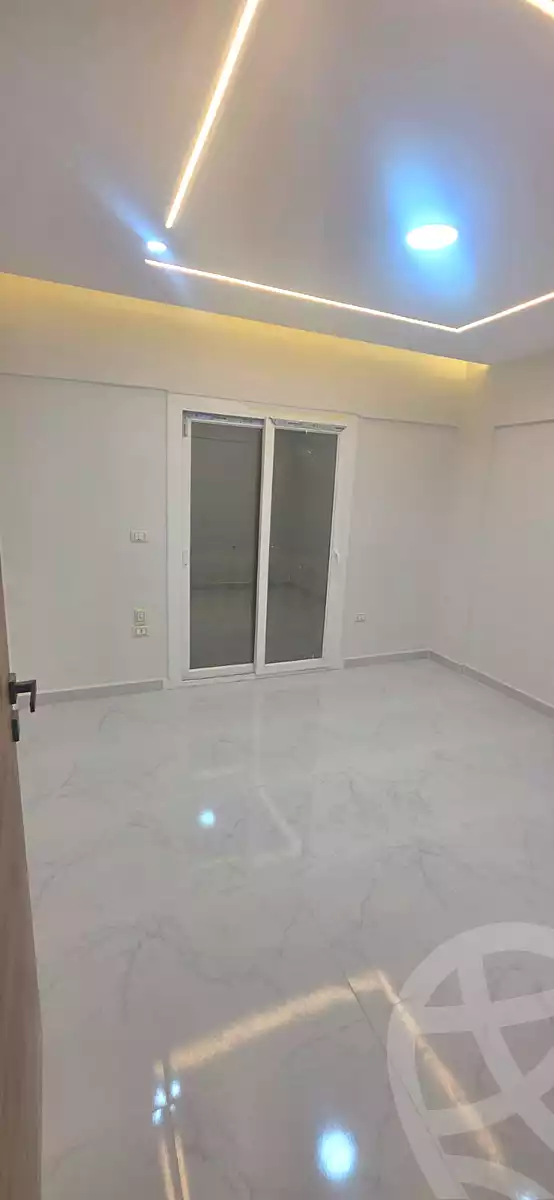 https://aqarmap.com.eg/ar/listing/6974852-for-rent-cairo-new-cairo-gharb-arabila-selim-st