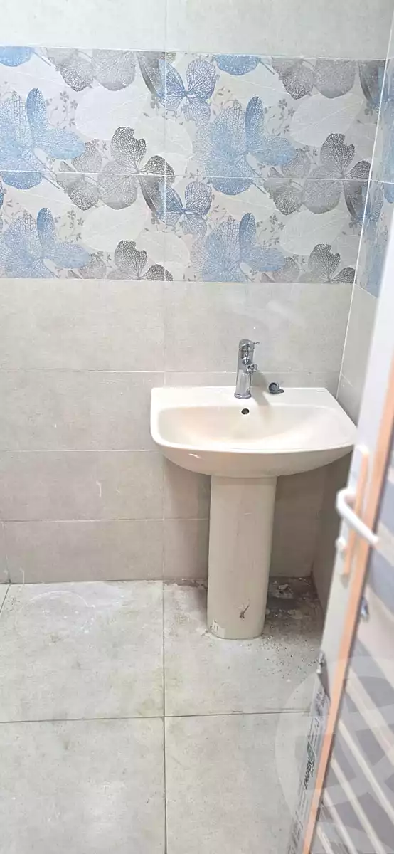 https://aqarmap.com.eg/ar/listing/6974855-for-rent-cairo-new-cairo-gharb-arabila-selim-st