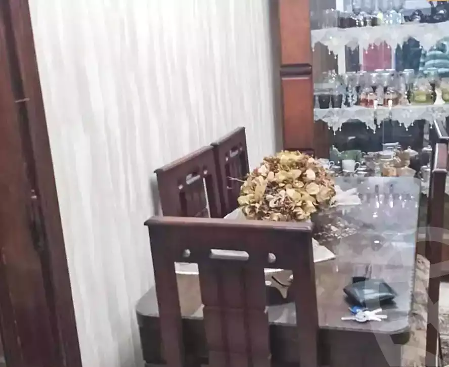 https://aqarmap.com.eg/en/listing/6974894-for-rent-alexandria-zezenia-el-amir-gameel-st