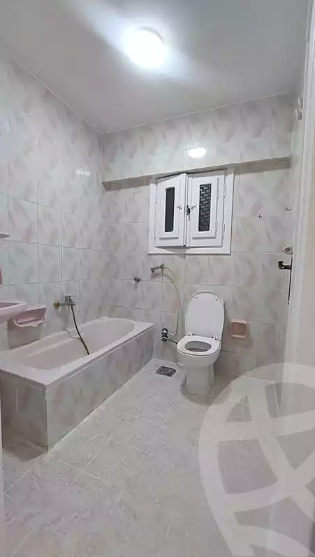 https://aqarmap.com.eg/ar/listing/6974944-for-sale-alexandria-al-agamy-shataa-el-nakheel