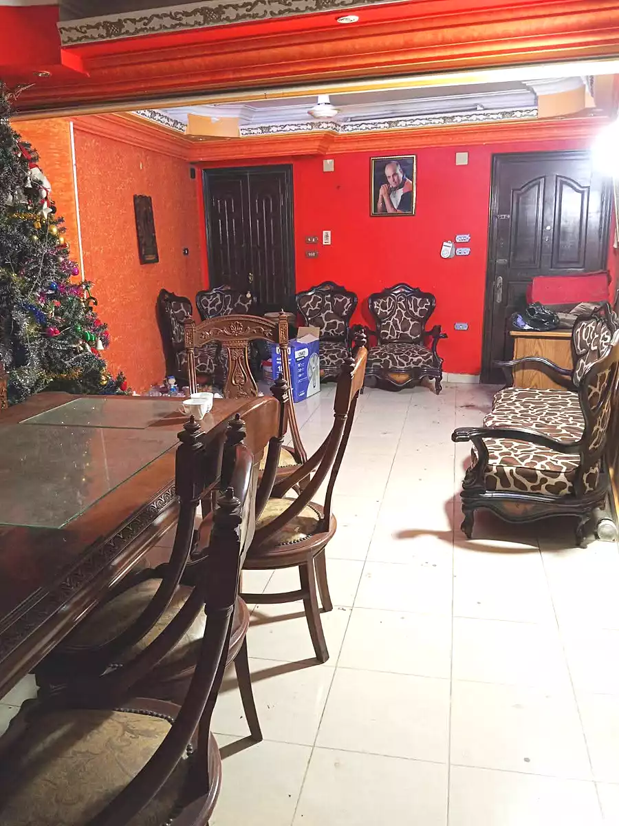 https://aqarmap.com.eg/ar/listing/6974980-for-sale-cairo-hadayek-el-koba-haret-hefnawi