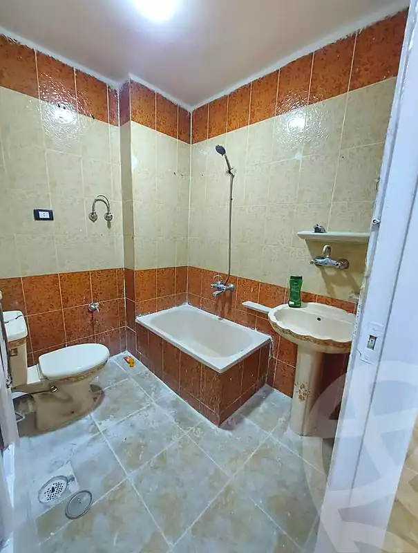 https://aqarmap.com.eg/en/listing/6974995-for-sale-alexandria-lsywf-el-falki