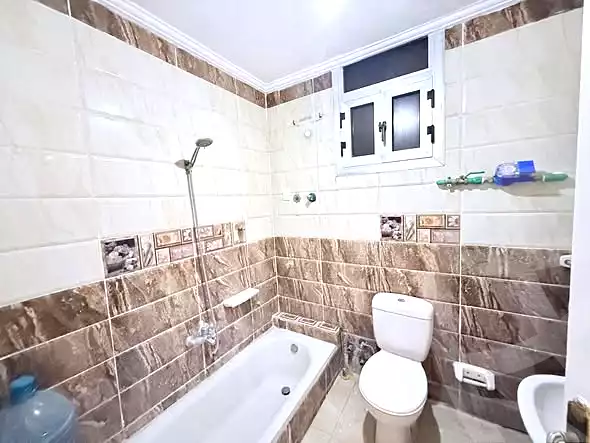 https://aqarmap.com.eg/ar/listing/6975025-for-sale-alexandria-sydy-bshr-sydy-bshr-bhry-shr-mhmwd-l-yswy