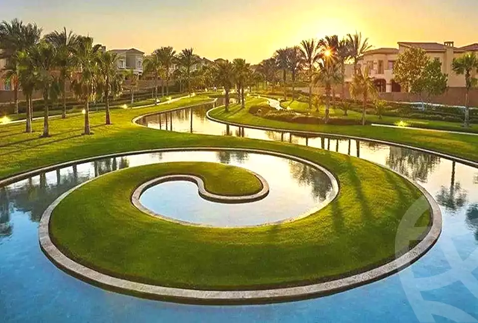 https://aqarmap.com.eg/ar/listing/6975407-for-sale-cairo-new-cairo-compounds-sarai-elan-sarai-compound