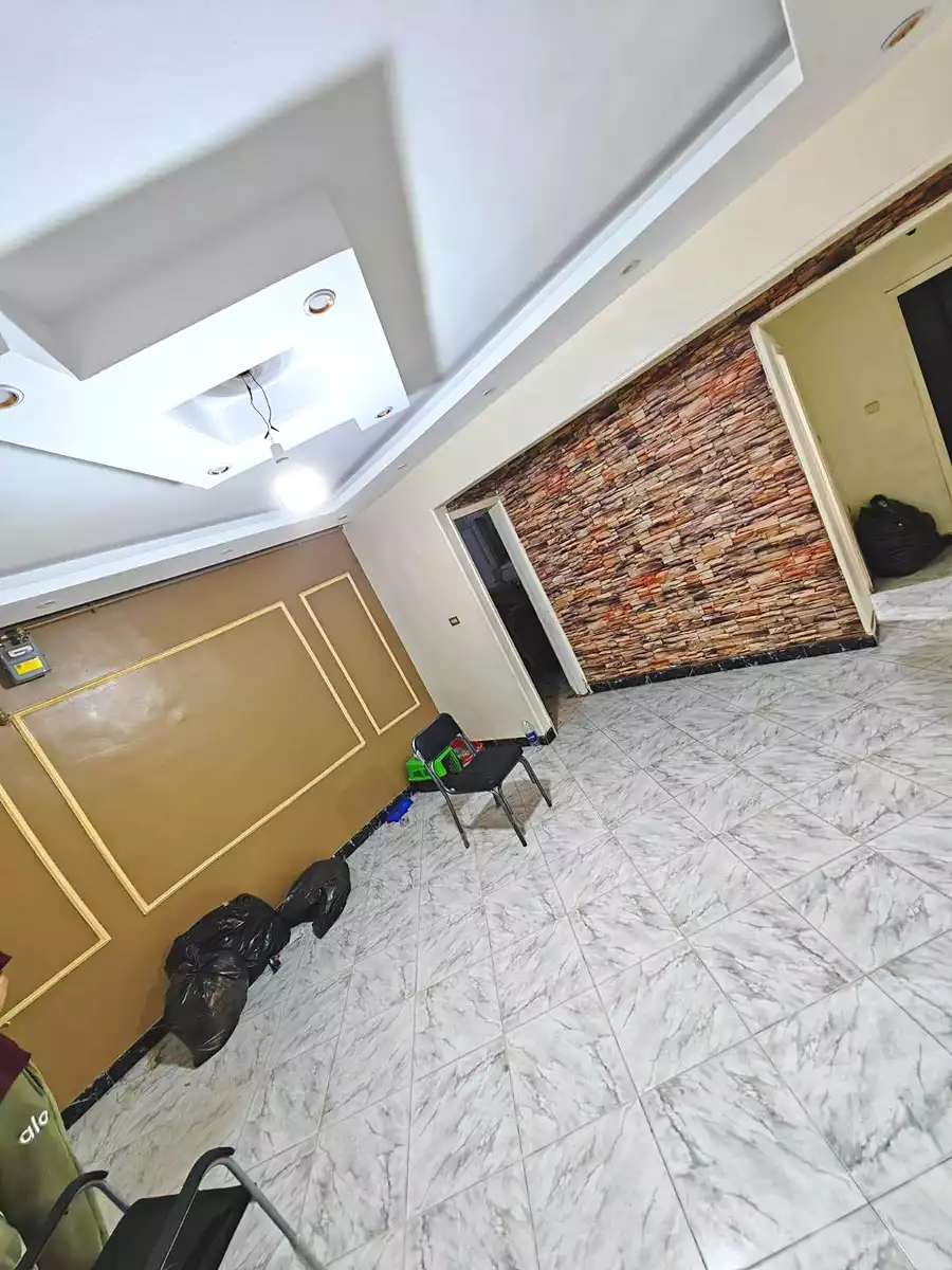 https://aqarmap.com.eg/en/listing/6975785-for-rent-cairo-helwan-zou-el-fekar-basha-st