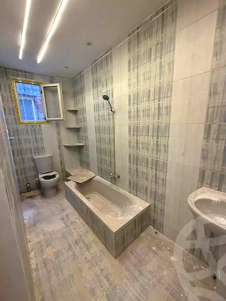 https://aqarmap.com.eg/ar/listing/6975972-for-sale-alexandria-lsywf-el-falki