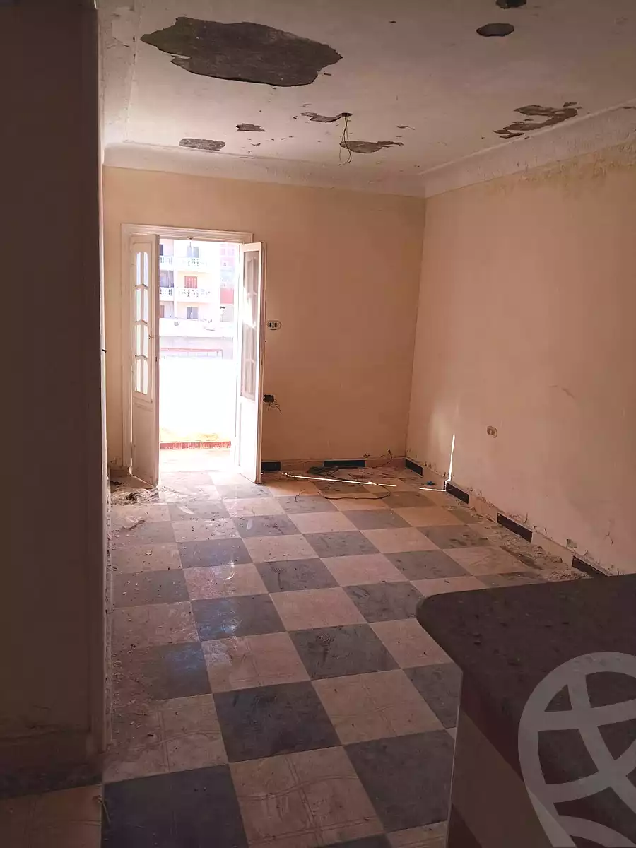 https://aqarmap.com.eg/en/listing/6976342-for-sale-alexandria-al-agamy-el-hanouvel-al-haded-we-al-soulb-st