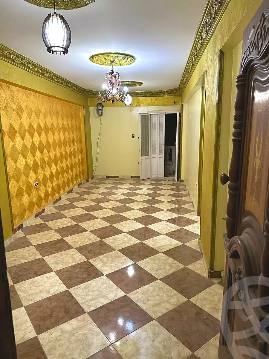 https://aqarmap.com.eg/en/listing/6976370-for-sale-alexandria-al-agamy-el-hanouvel-kasr-al-quiri-st-1
