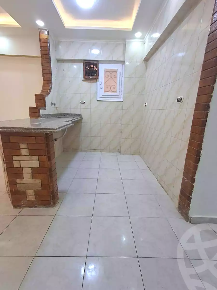 https://aqarmap.com.eg/ar/listing/6977050-for-sale-alexandria-al-agamy-shataa-el-nakheel-street-4