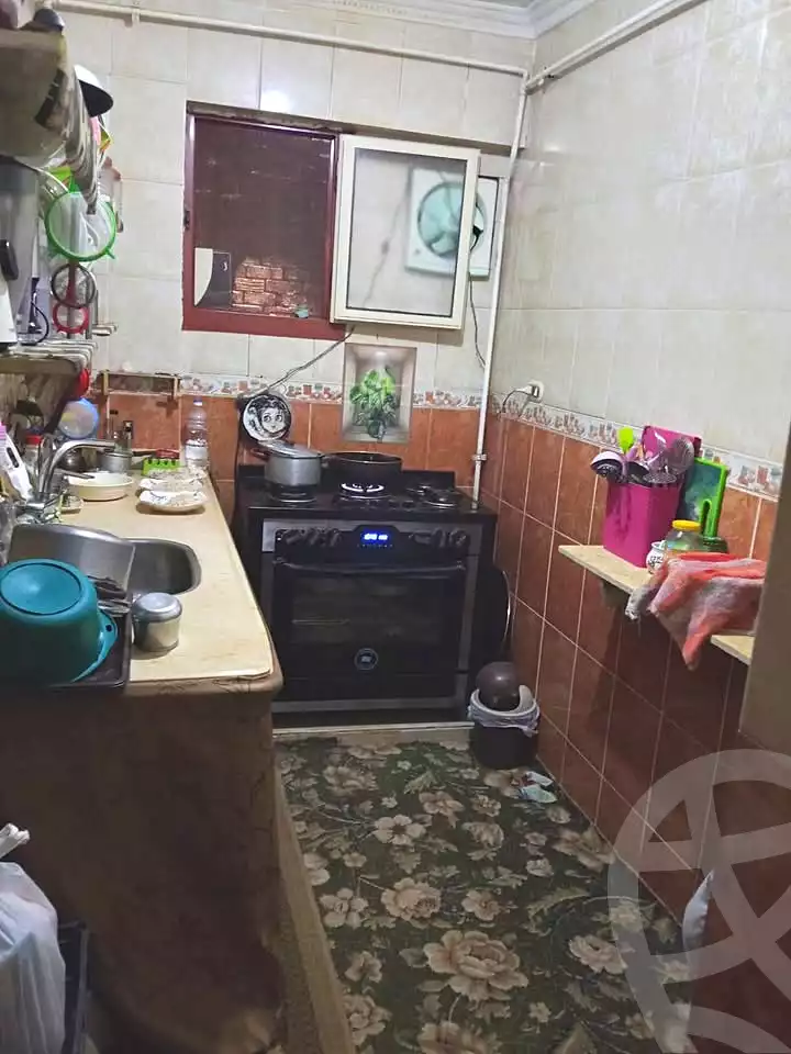 https://aqarmap.com.eg/en/listing/6977307-for-sale-alexandria-al-agamy-el-hanouvel-radwan-st
