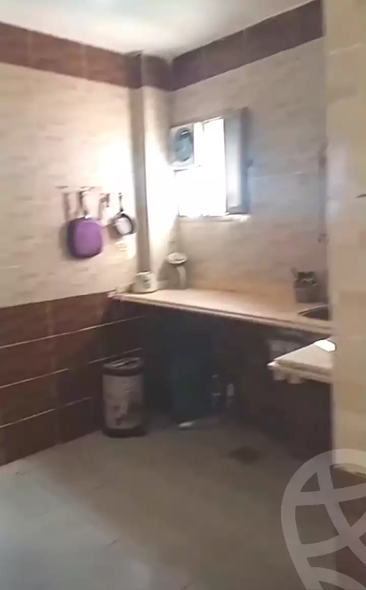 https://aqarmap.com.eg/ar/listing/6977345-for-sale-alexandria-al-agamy-l-jmy-lbhry-salem-eid-st