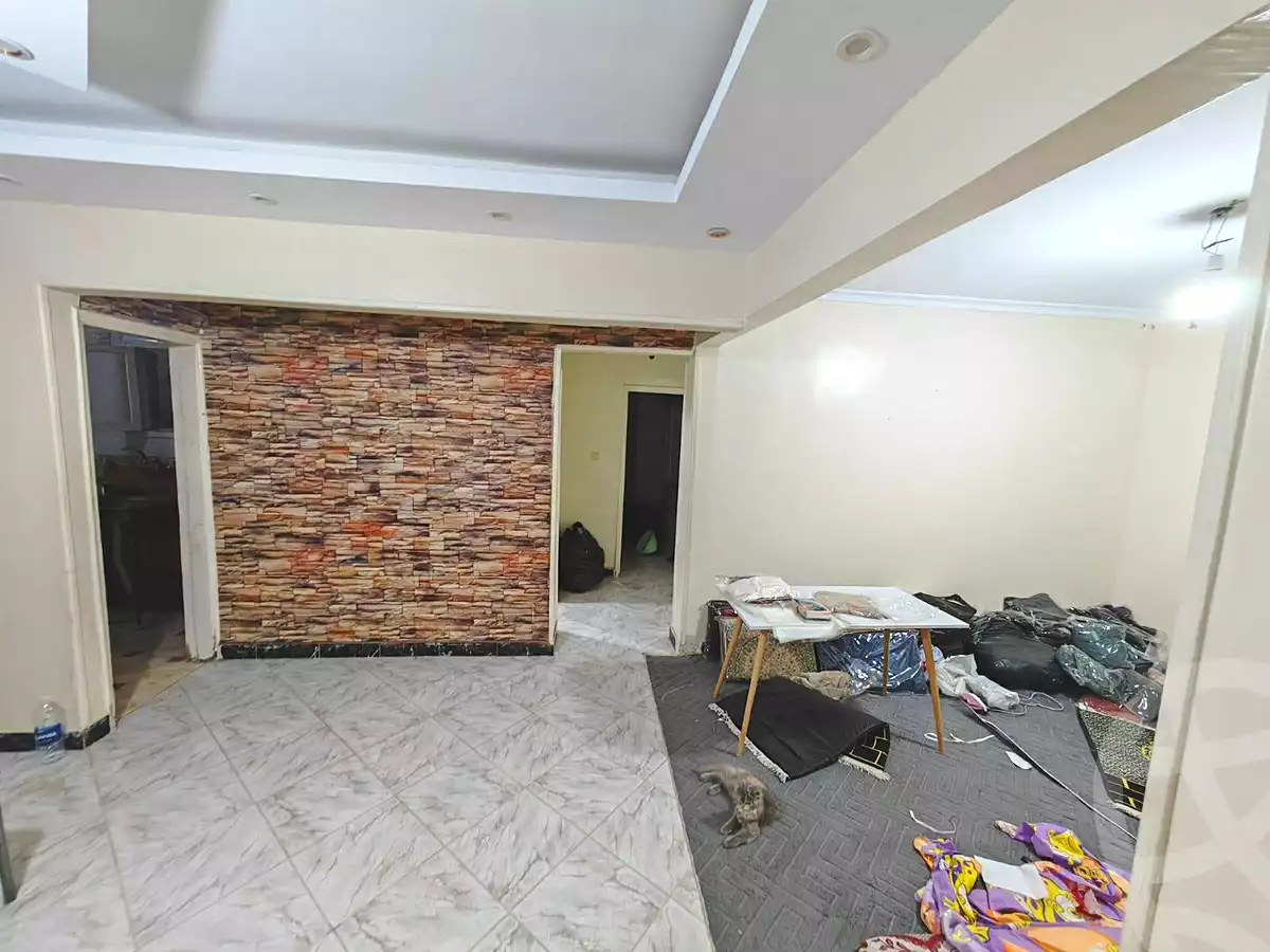 https://aqarmap.com.eg/en/listing/6977408-for-rent-cairo-helwan-helwan-el-sharkeya-latif-basha-st