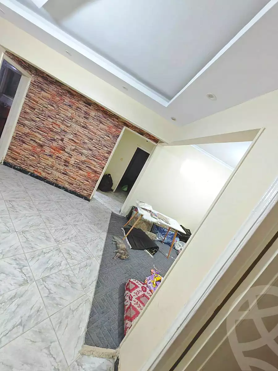 https://aqarmap.com.eg/en/listing/6977408-for-rent-cairo-helwan-helwan-el-sharkeya-latif-basha-st