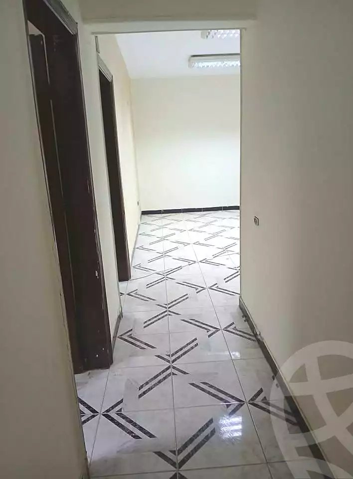 https://aqarmap.com.eg/en/listing/6977495-for-rent-cairo-heliopolis-gesr-elsuez-ibn-sender-square