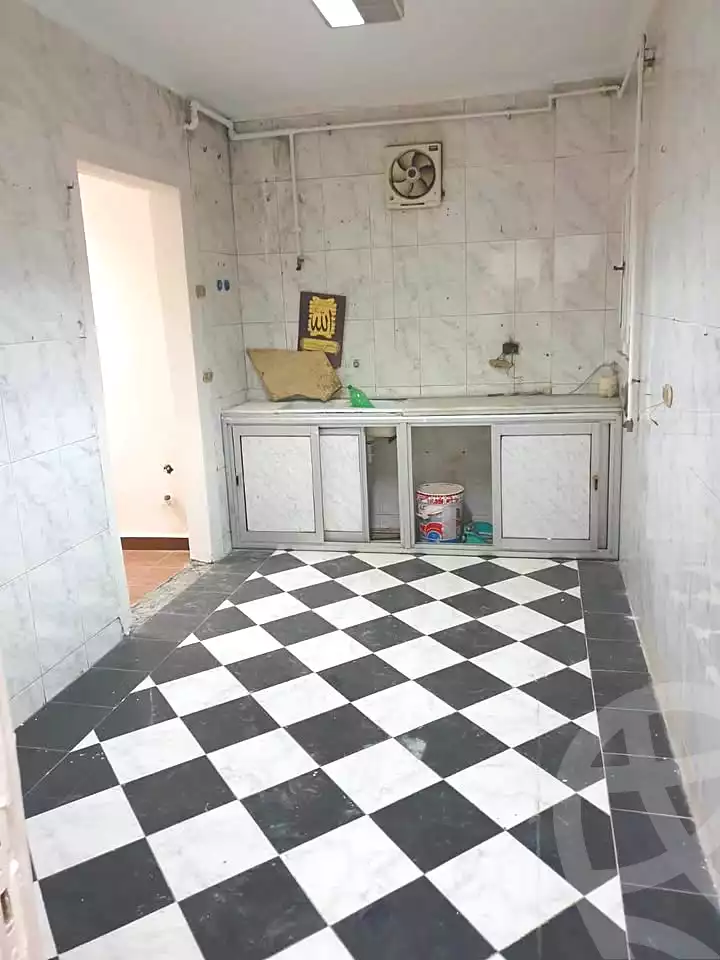 https://aqarmap.com.eg/ar/listing/6977763-for-rent-alexandria-zezenia