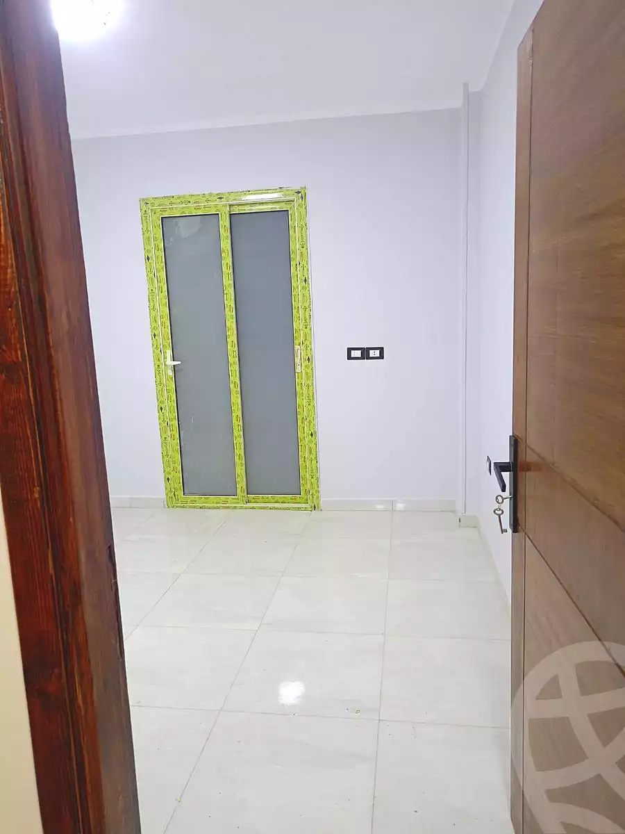 https://aqarmap.com.eg/ar/listing/6977975-for-rent-cairo-helwan-rostom-st