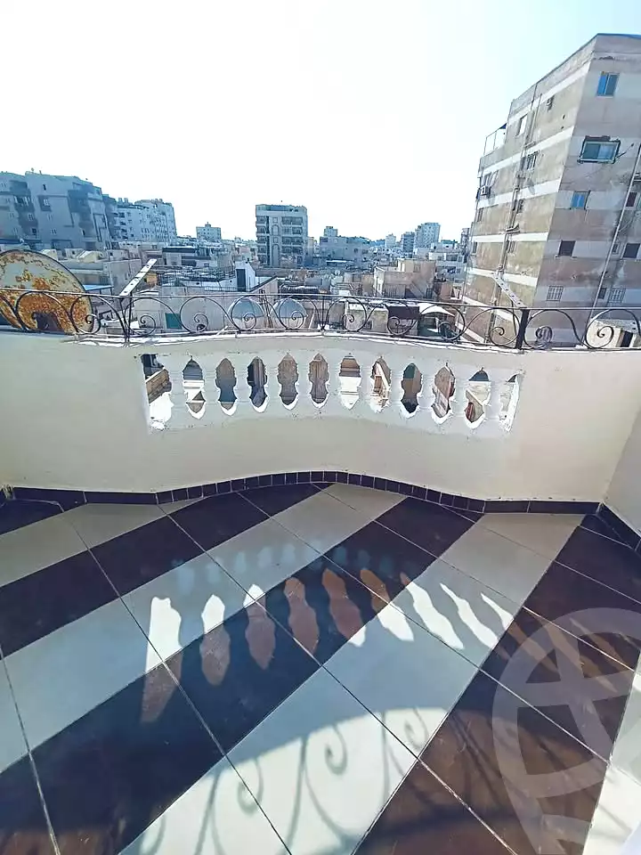 https://aqarmap.com.eg/ar/listing/6978057-for-sale-alexandria-al-agamy-shataa-el-nakheel