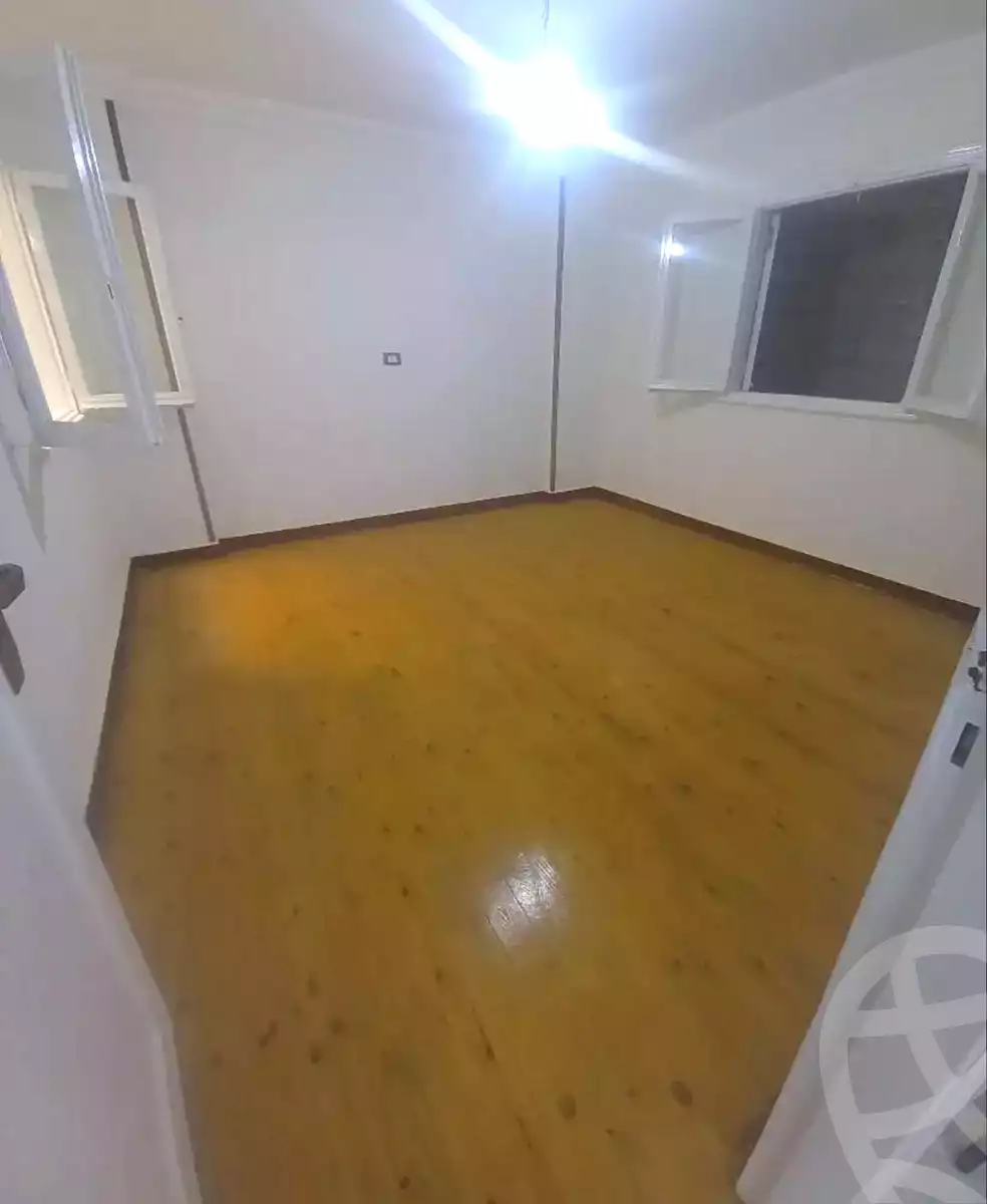 https://aqarmap.com.eg/ar/listing/6978141-for-rent-alexandria-el-mandara-alex-el-mandara-bahri