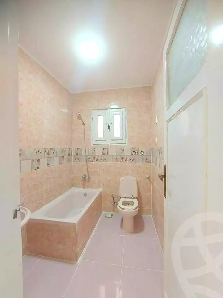 https://aqarmap.com.eg/en/listing/6978456-for-sale-alexandria-al-agamy-shataa-el-nakheel
