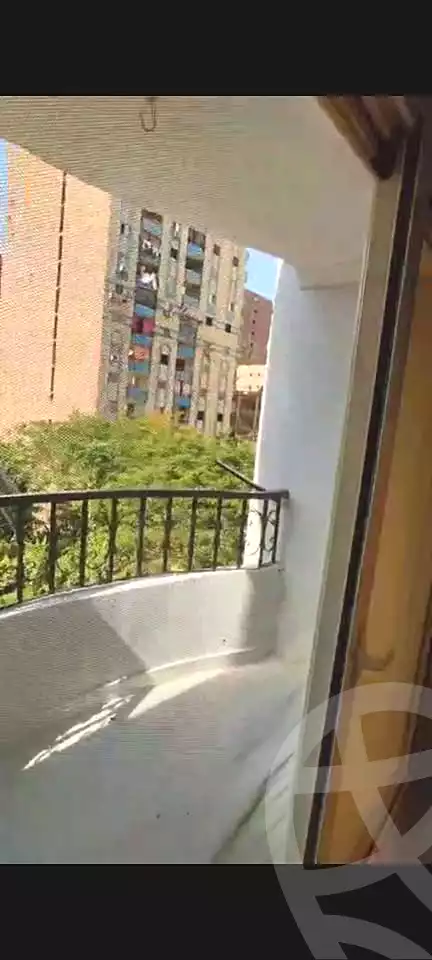 https://aqarmap.com.eg/en/listing/6978855-for-sale-cairo-helwan-hadayek-helwan-el-eshrein-st