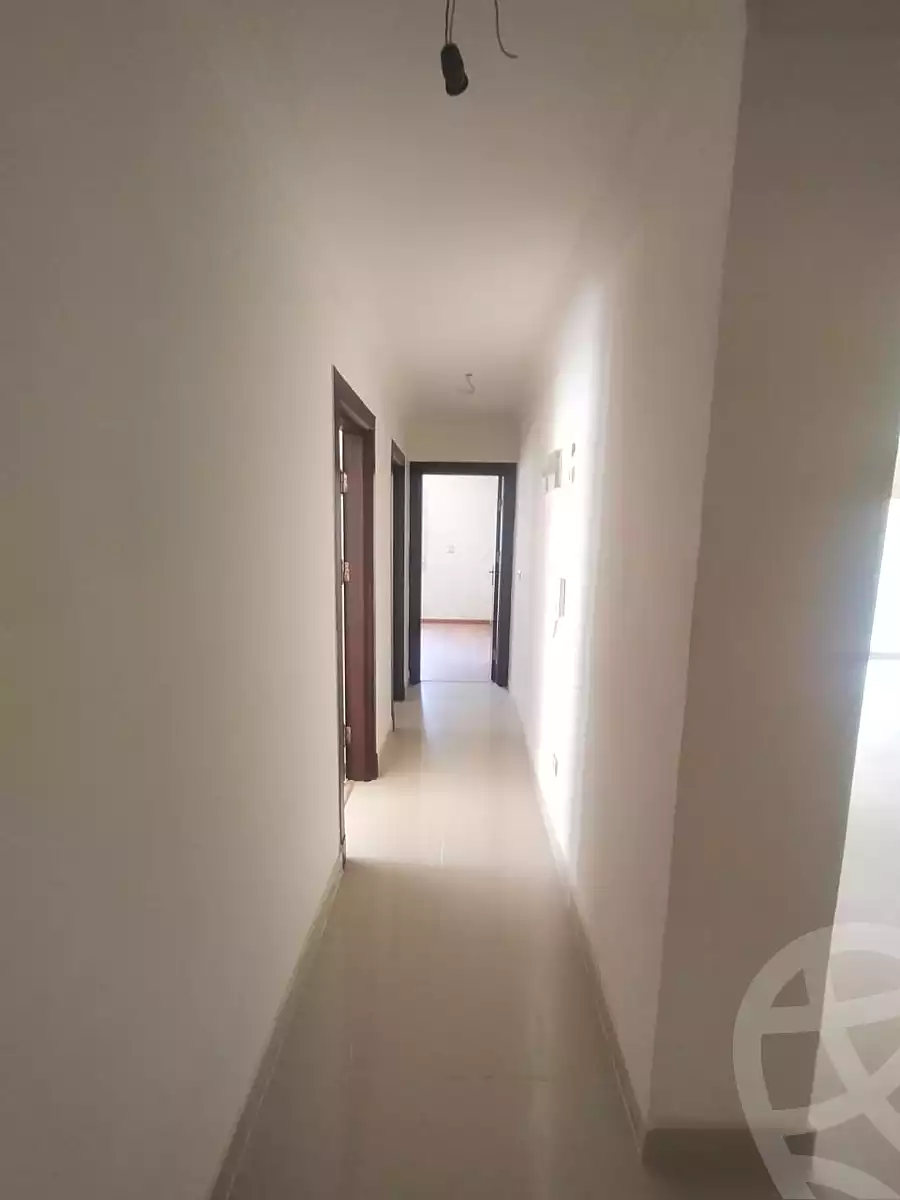 https://aqarmap.com.eg/ar/listing/6978881-for-rent-cairo-new-cairo-compounds-jyd