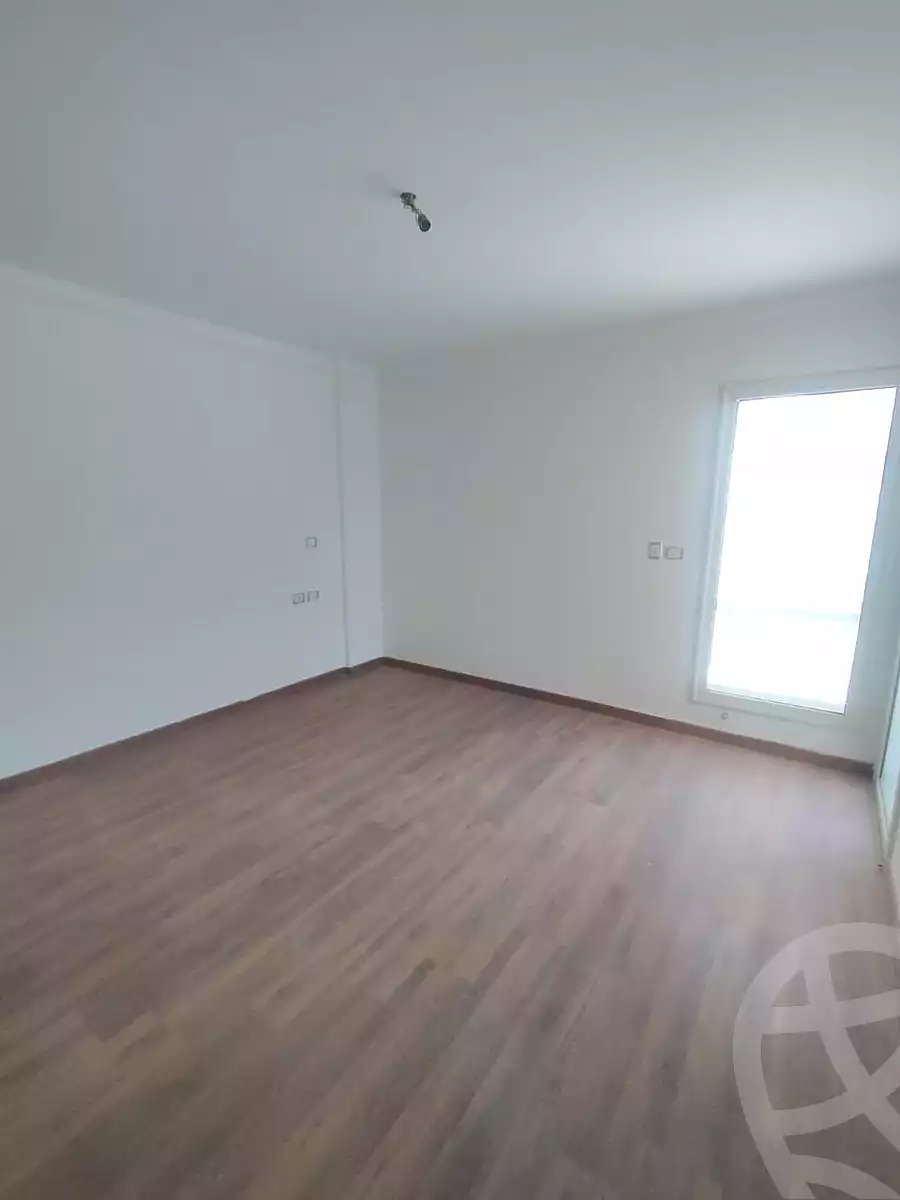 https://aqarmap.com.eg/ar/listing/6978881-for-rent-cairo-new-cairo-compounds-jyd