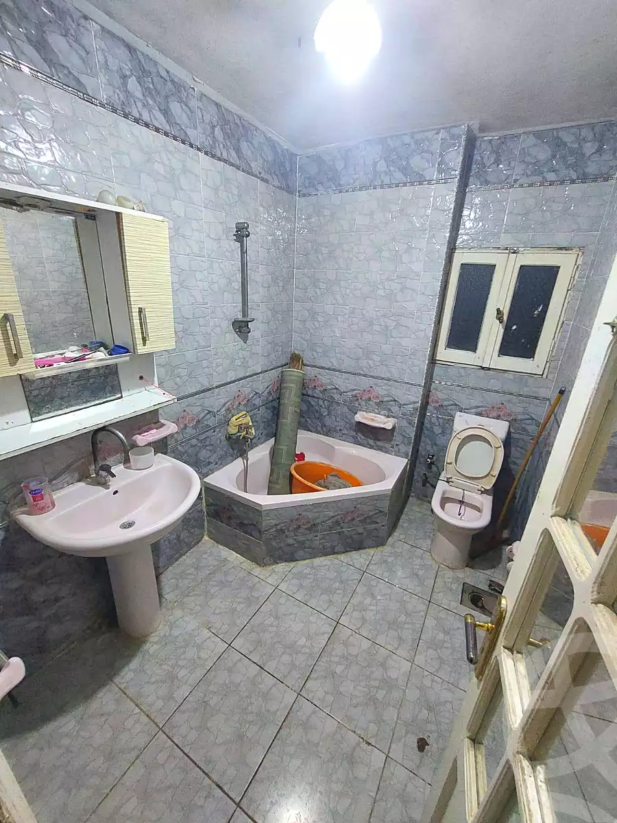 https://aqarmap.com.eg/ar/listing/6979206-for-sale-alexandria-sydy-bshr-sydy-bshr-bhry-shr-mhmwd-l-yswy