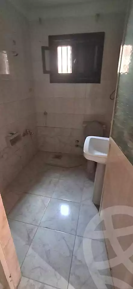 https://aqarmap.com.eg/ar/listing/6979212-for-sale-alexandria-al-agamy-lbytsh-ain-shams-st