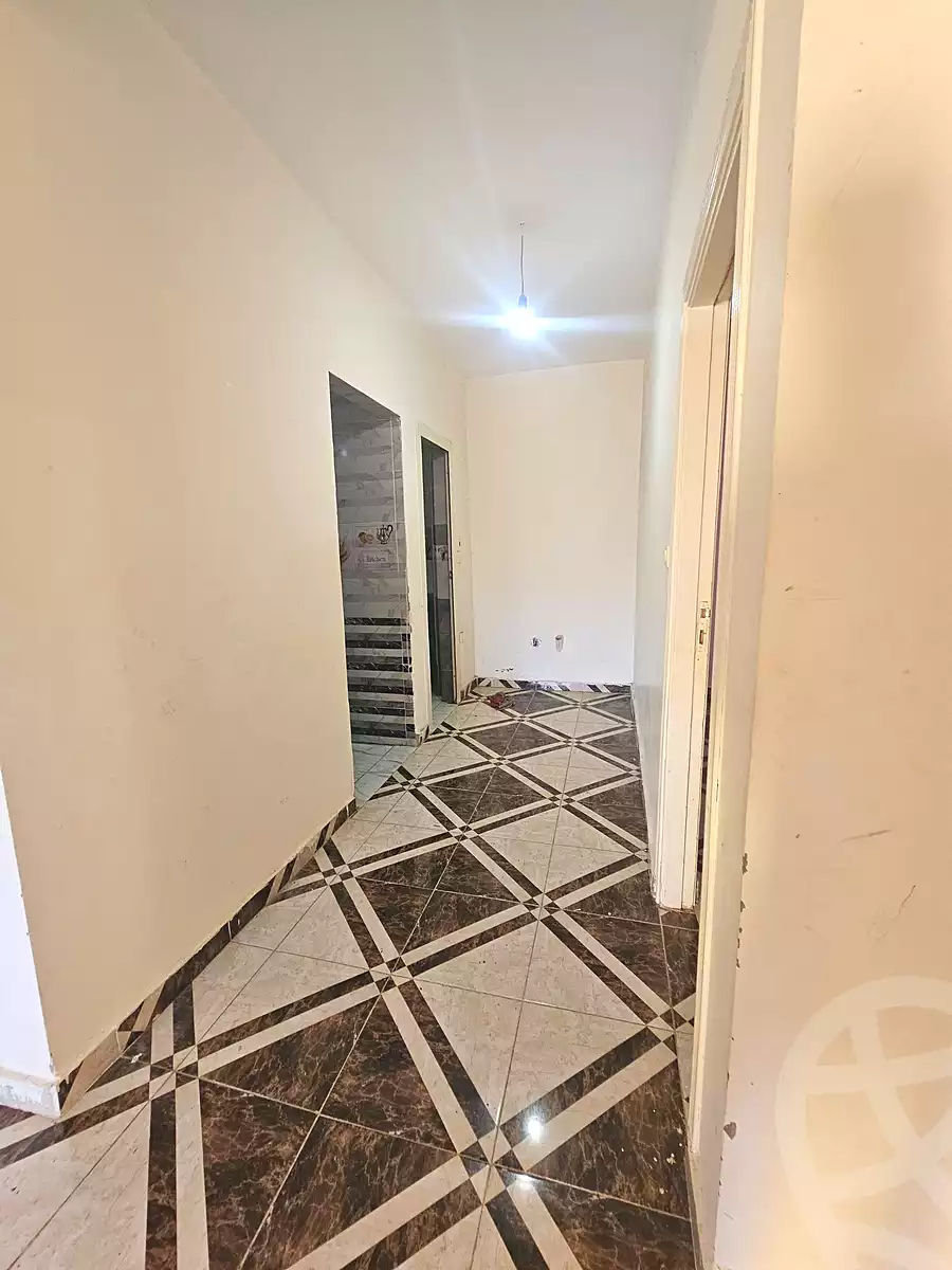 https://aqarmap.com.eg/ar/listing/6979264-for-sale-alexandria-al-agamy-el-hanouvel-al-haded-we-al-soulb-st