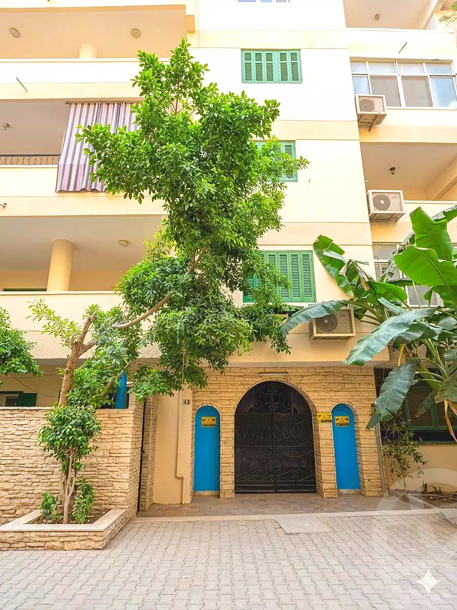 https://aqarmap.com.eg/ar/listing/6979465-for-sale-alexandria-al-agamy-lbytsh-shahr-al-assal-st