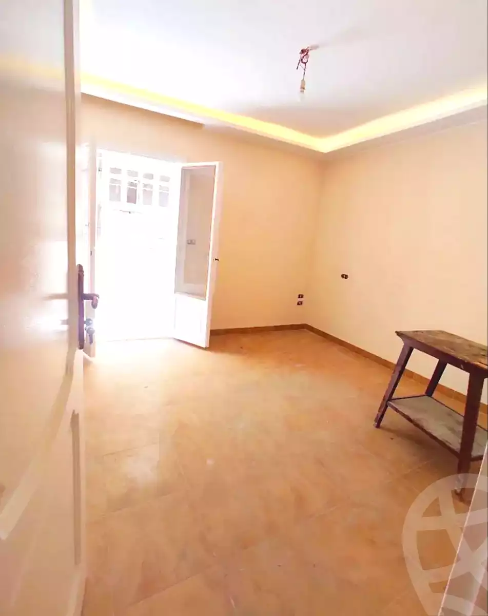 https://aqarmap.com.eg/ar/listing/6979702-for-sale-alexandria-sydy-bshr-sydy-bshr-bhry