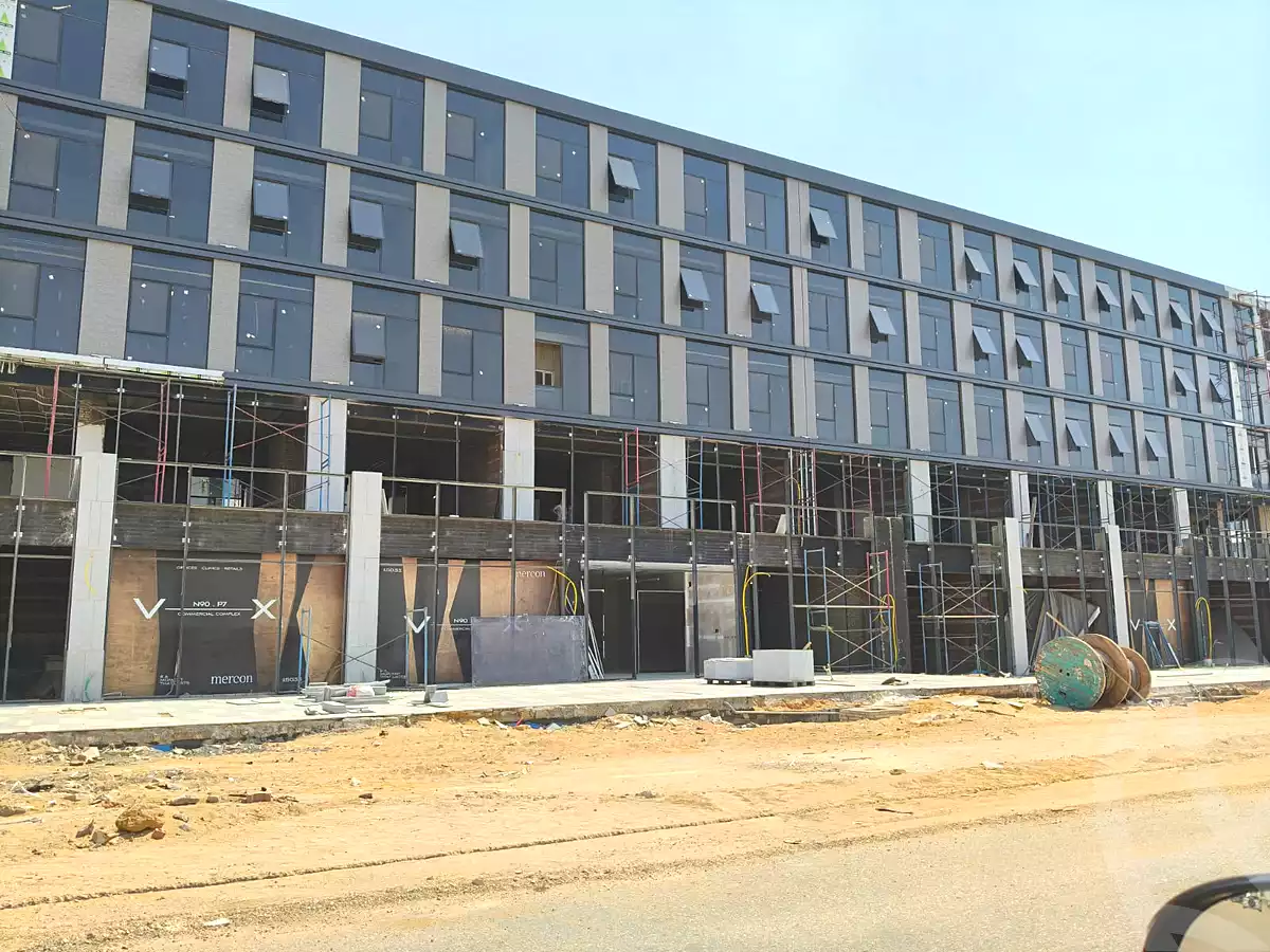 https://aqarmap.com.eg/en/listing/6979764-for-sale-cairo-new-cairo-compounds-vx-n90-mall-mercon