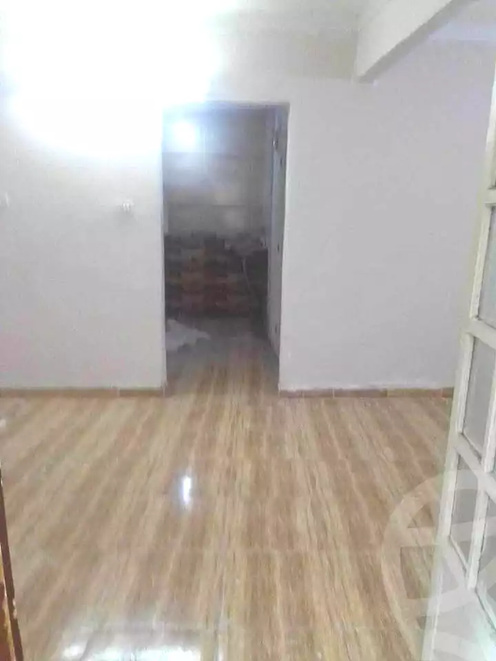 https://aqarmap.com.eg/ar/listing/6979844-for-sale-alexandria-el-asafra-shr-45