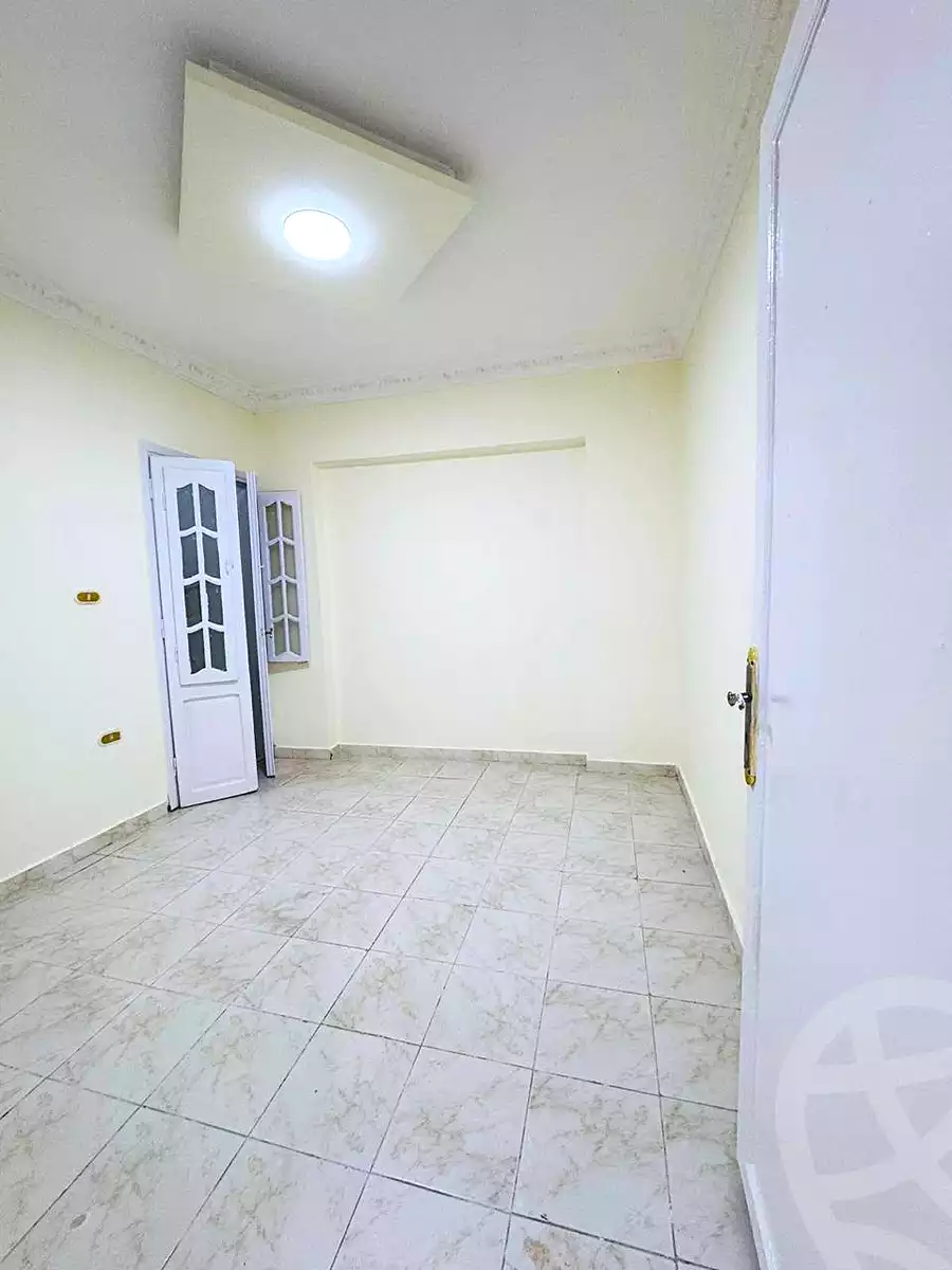 https://aqarmap.com.eg/ar/listing/6979849-for-sale-alexandria-al-agamy-shataa-el-nakheel