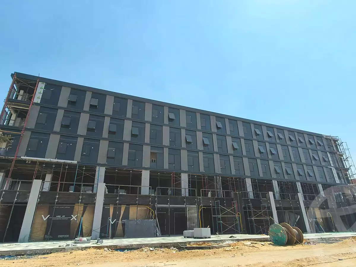https://aqarmap.com.eg/en/listing/6979885-for-sale-cairo-new-cairo-compounds-vx-n90-mall-mercon
